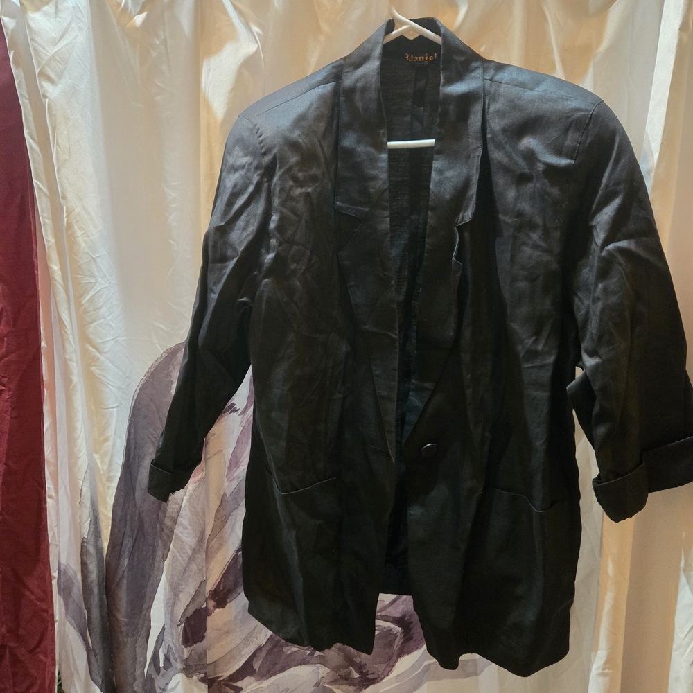Elegant Black Women's Blazer